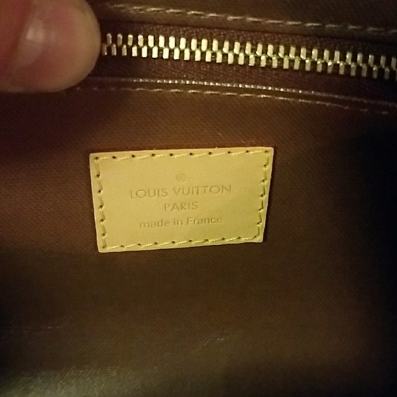 Kings toiletry bag from Louis Vuitton - Picture 4 of 5